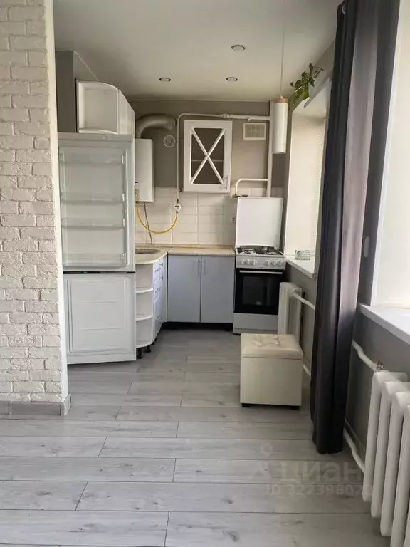 2-к кв. Татарстан, Казань ул. Гагарина, 81 (37.9 м) - Фото 1