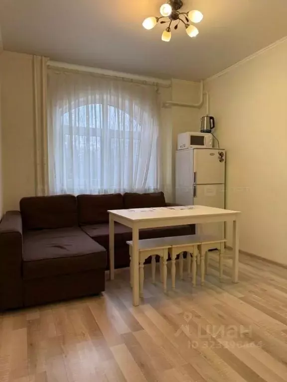 1-к кв. Татарстан, Казань ул. Гарифа Ахунова, 2 (53.2 м) - Фото 0