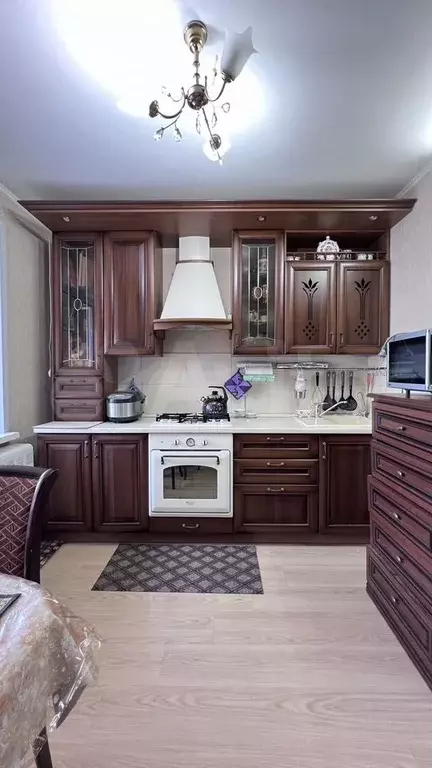 2-к. квартира, 52 м, 5/5 эт. - Фото 0