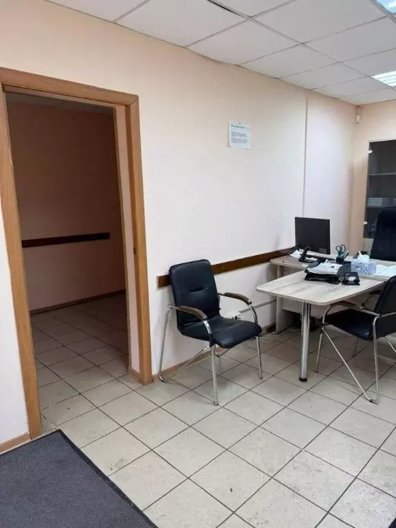 Офис в Кемеровская область, Белово ул. Юности, 21 (40 м) - Фото 2