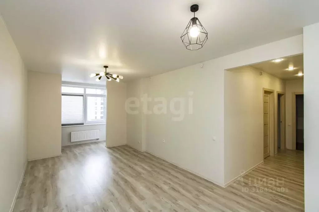 2-к кв. Тюменская область, Тюмень Харьковская ул., 76 (69.9 м) - Фото 0
