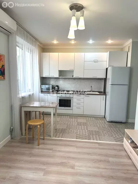 1-комнатная квартира: Иркутск, улица Маяковского, 67/2 (42.7 м) - Фото 0
