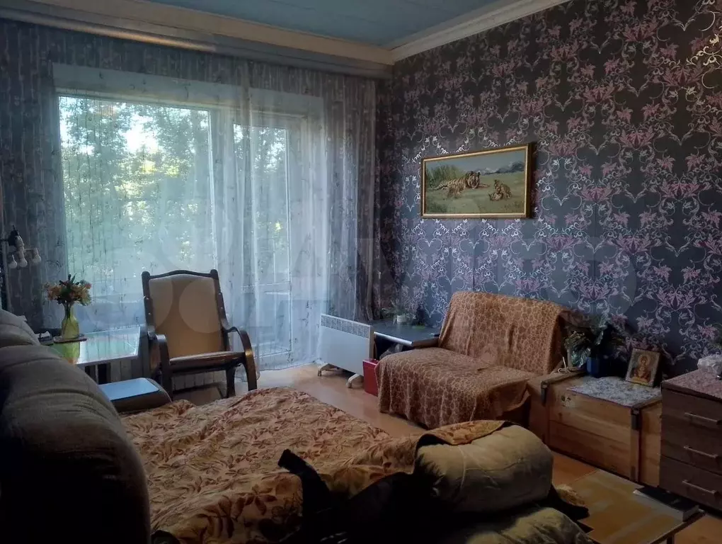 Комната 20 м в 3-к., 2/4 эт. - Фото 1