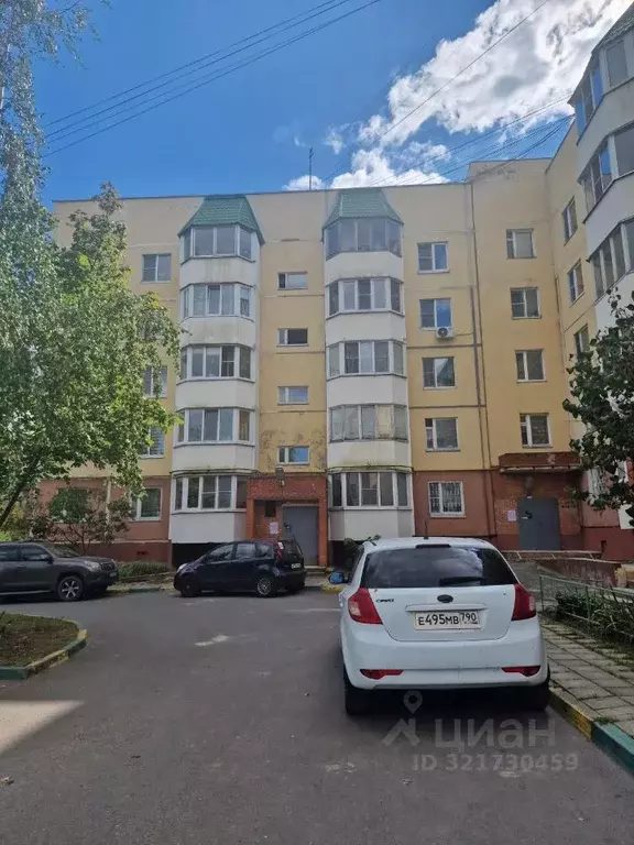 2-к кв. Московская область, Серпухов Красный Текстильщик мкр, ул. ... - Фото 0