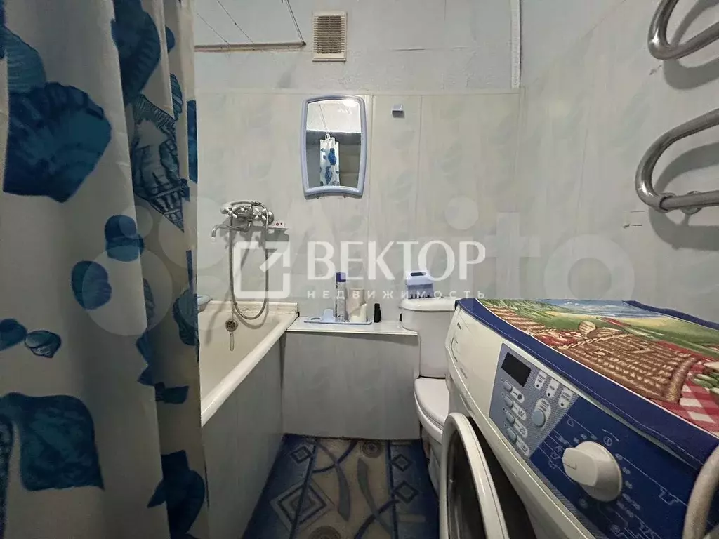 1-к. квартира, 32 м, 4/5 эт. - Фото 0