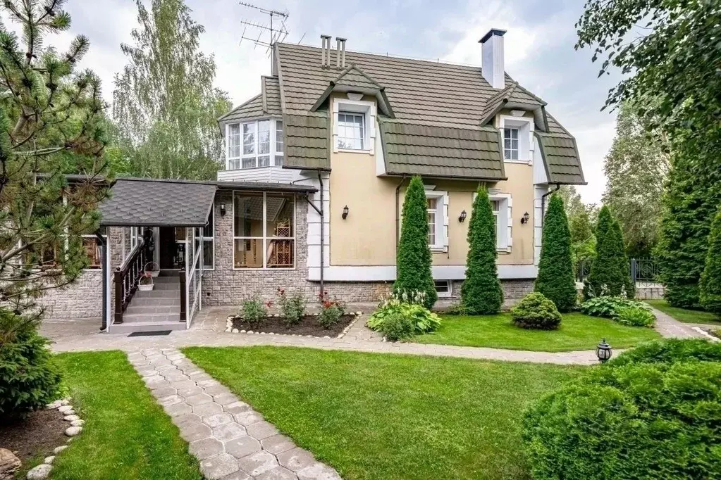 Дом в Московская область, Красногорск городской округ, с. ... - Фото 1