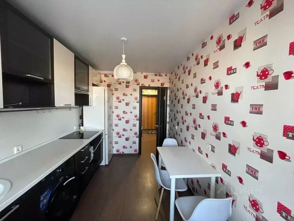 1-к кв. Удмуртия, Ижевск 9-я Подлесная ул., 29 (45.0 м) - Фото 1