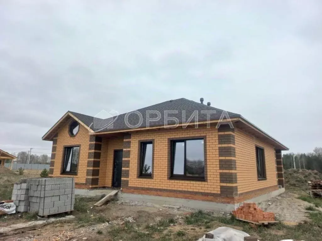 Дом в Тюменская область, Тюменский муниципальный округ, д. Ушакова ул. ... - Фото 2