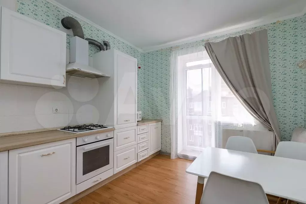 2-к. квартира, 60 м, 5/5 эт. - Фото 0