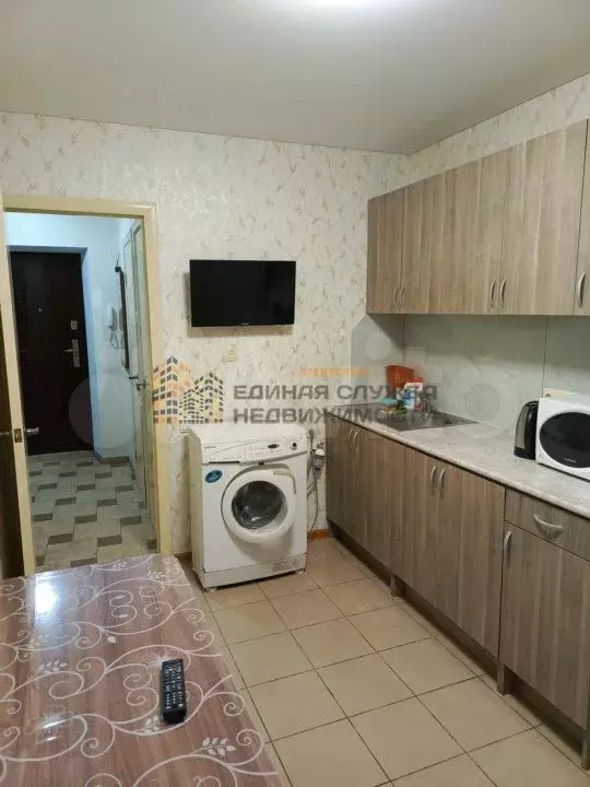 1-к. квартира, 35 м, 1/9 эт. - Фото 1