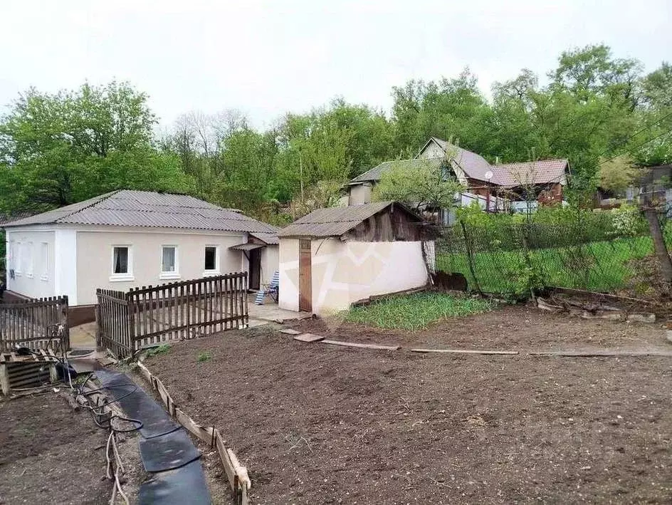 Дом в Белгородская область, Старый Оскол ул. Кирова (65 м) - Фото 0