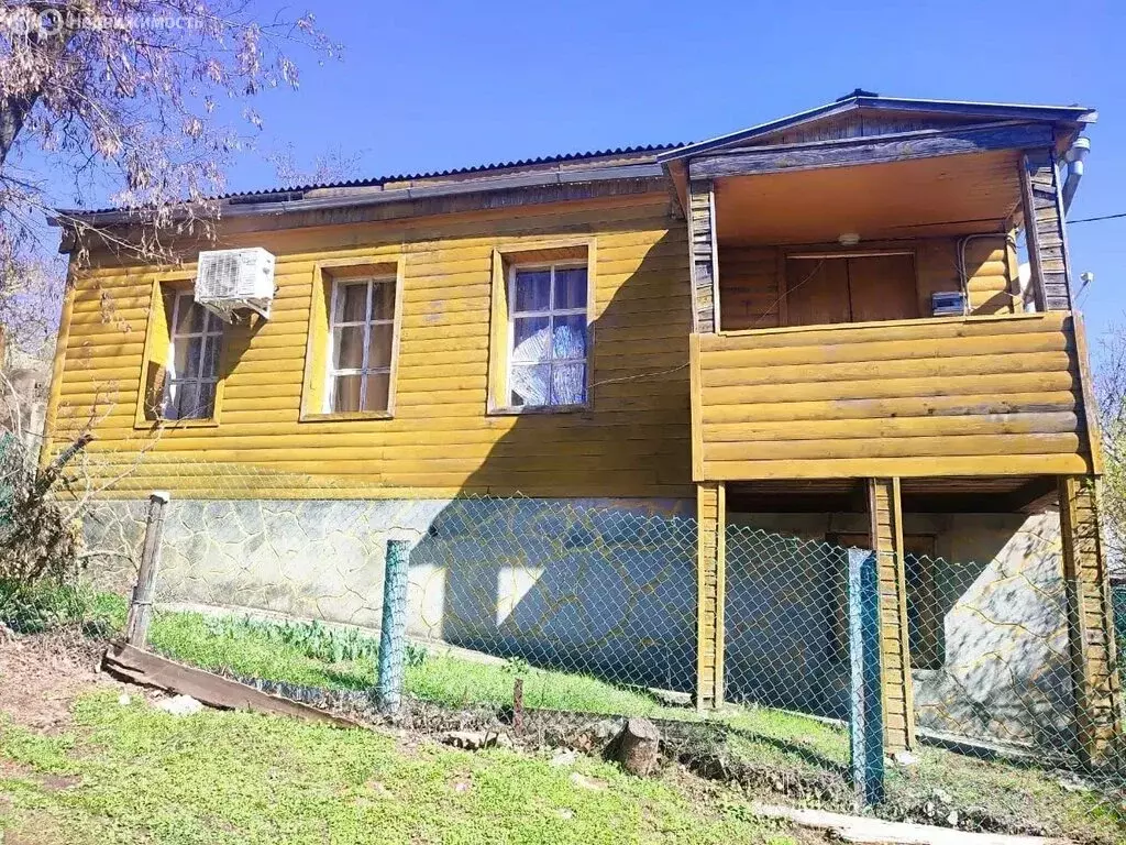 Дом в станица Раздорская, Красноармейская улица (80 м) - Фото 1