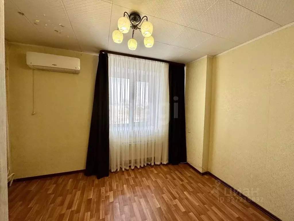 1-к кв. Татарстан, Казань ул. Побежимова, 53 (28.7 м) - Фото 2