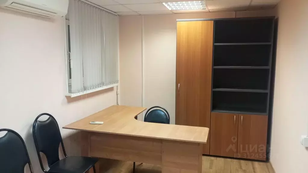 Офис в Воронежская область, Воронеж Плехановская ул., 22 (15 м) - Фото 0