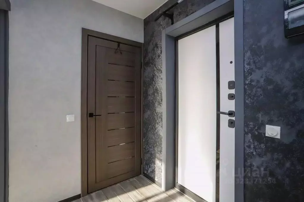 1-к кв. Иркутская область, Иркутск ул. Багратиона, 48А (36.6 м) - Фото 2