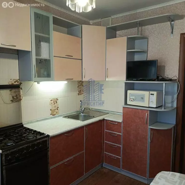 3-комнатная квартира: Новочебоксарск, улица 10-й Пятилетки, 26 (65.2 ... - Фото 1