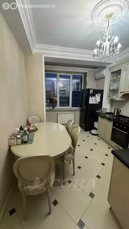 3-комнатная квартира: Махачкала, улица Гайдара Гаджиева, 22А (140 м) - Фото 1