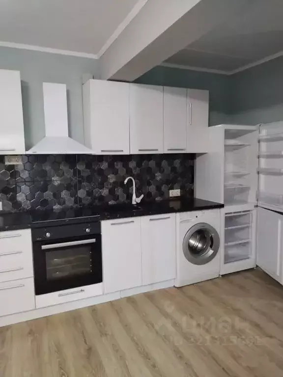 1-к кв. Крым, Евпатория городской округ, Мирный пгт ул. Сырникова, 31Б ... - Фото 2