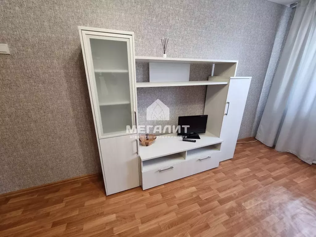 1-к кв. Татарстан, Казань ул. Фатыха Амирхана, 77 (38.0 м) - Фото 1
