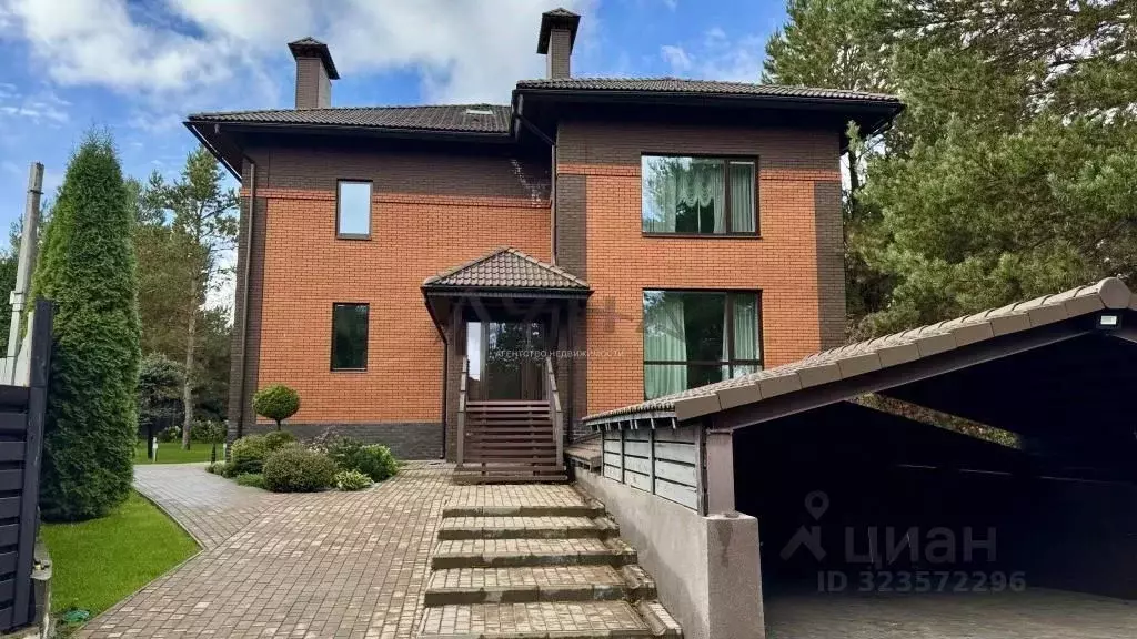 Коттедж в Татарстан, Набережные Челны ул. Зиатдина Арусланова (357 м) - Фото 2