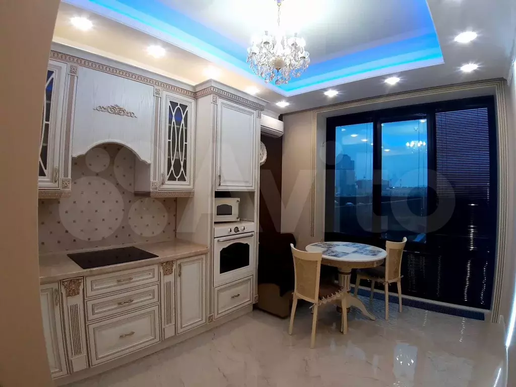 2-к. квартира, 60 м, 10/24 эт. - Фото 1
