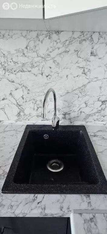 1-комнатная квартира: Курган, жилой район Заозёрный, 6-й микрорайон, ... - Фото 2