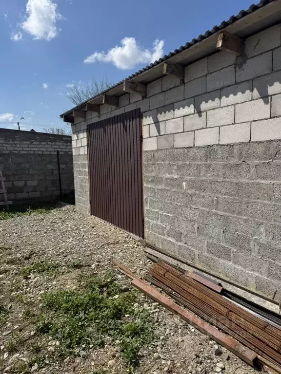 Дом в Ставропольский край, Минераловодский муниципальный округ, пос. ... - Фото 1