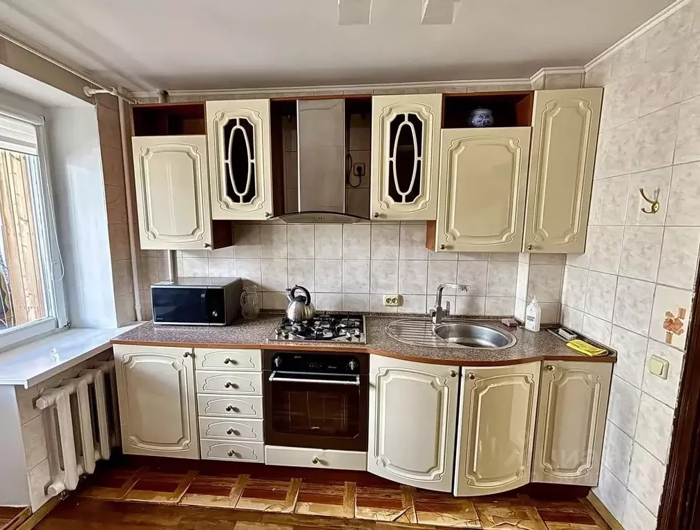 3-к кв. Саратовская область, Саратов ул. 2-я Садовая, 23А (68.0 м) - Фото 2