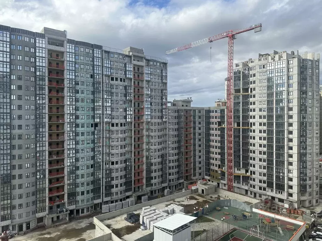 2-к кв. Краснодарский край, Краснодар Уральская ул., 100 (82.9 м) - Фото 0