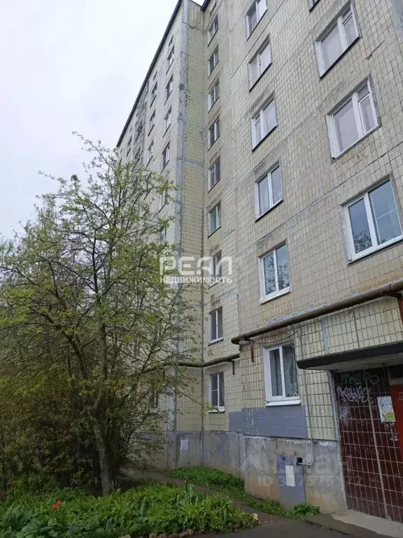 Комната Ленинградская область, Гатчина ул. Авиатриссы Зверевой, 11 ... - Фото 1
