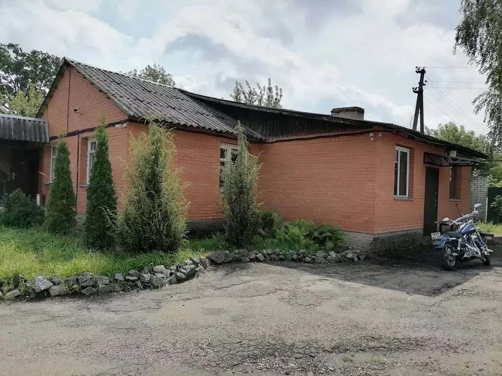 Дом в Брянская область, Клинцы Станционная ул., 1Б (102 м) - Фото 1