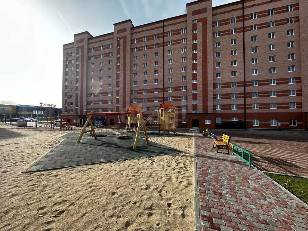 2-к кв. Вологодская область, Череповец Октябрьский просп., 62 (76.7 м) - Фото 1