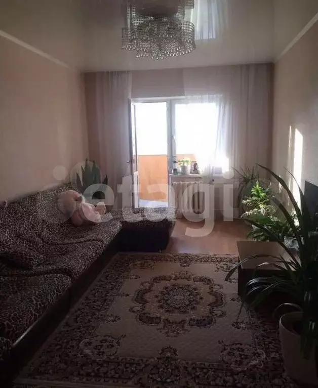 3-к. квартира, 80 м, 2/9 эт. - Фото 0