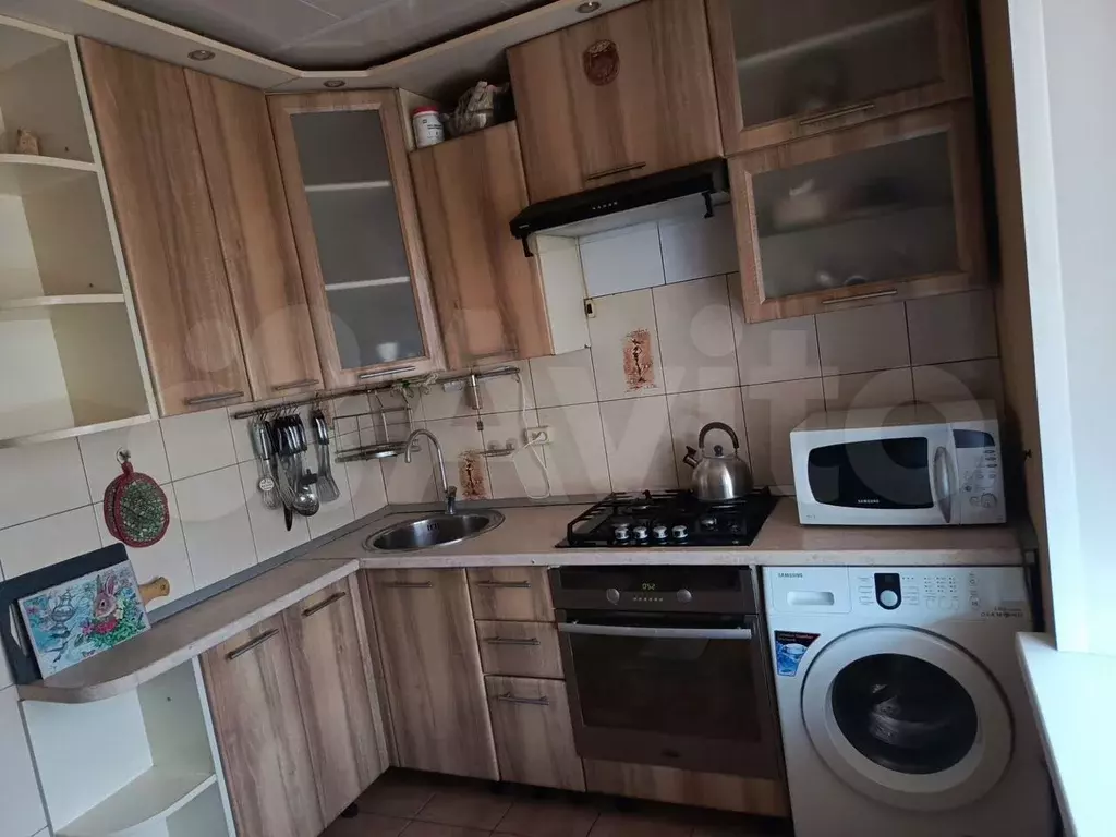 3-к. квартира, 55 м, 5/5 эт. - Фото 0