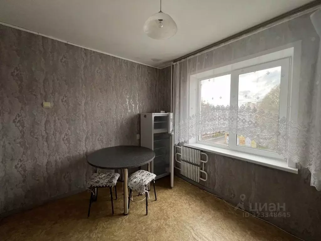 1-к кв. Брянская область, Брянск ул. 3-го Интернационала, 14 (38.0 м) - Фото 2