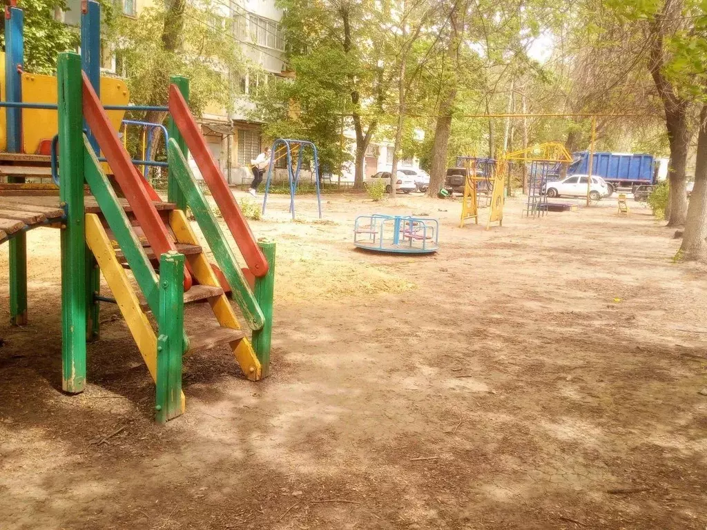 3-к кв. Самарская область, Самара ул. Антонова-Овсеенко, 4 (56.2 м) - Фото 1