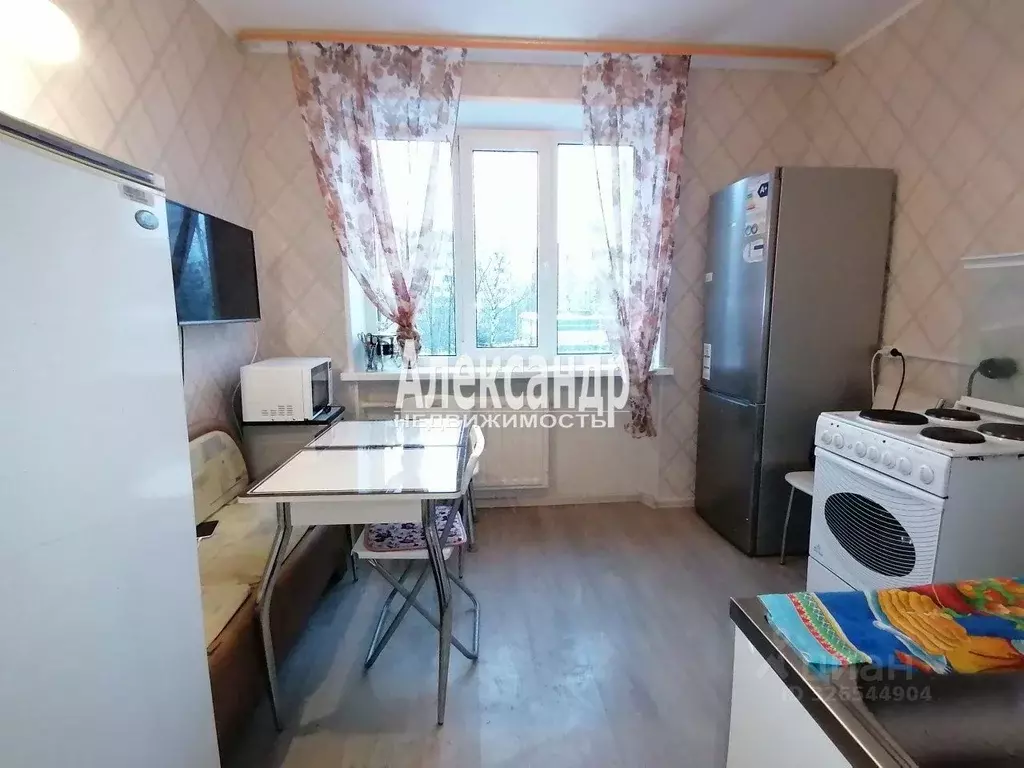 3-к кв. Санкт-Петербург Ленская ул., 16К2 (71.6 м) - Фото 1