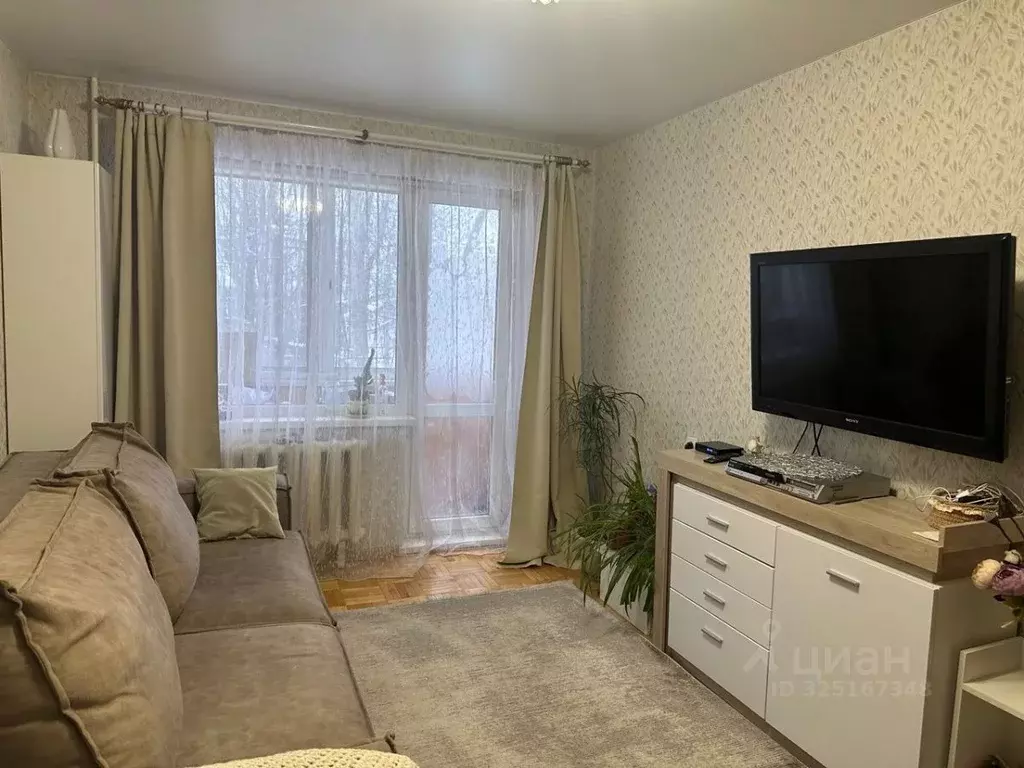 2-к кв. Удмуртия, Сарапул ул. Азина, 139 (44.6 м) - Фото 1