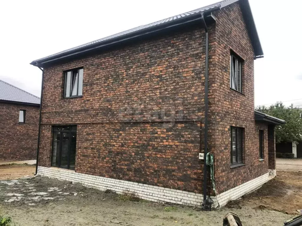 Дом в Брянск, улица 3-я Линия (147.2 м) - Фото 1