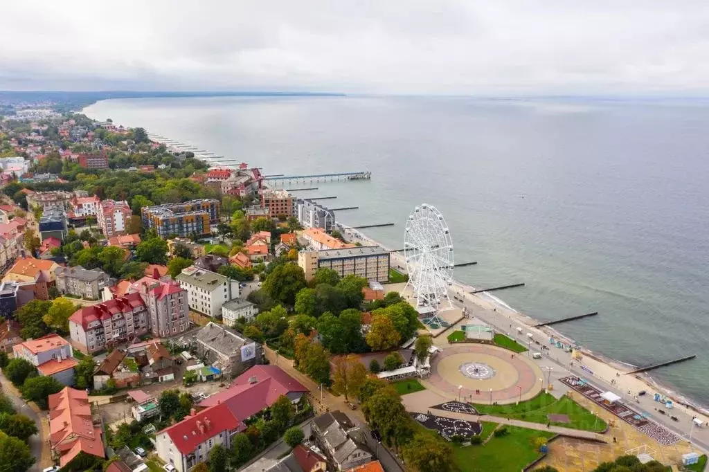 2-к кв. Калининградская область, Зеленоградск ул. Лермонтова, 8 (60.0 ... - Фото 0