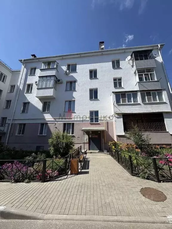 4-к кв. Белгородская область, Белгород ул. Гагарина, 31/96 (93.3 м) - Фото 1