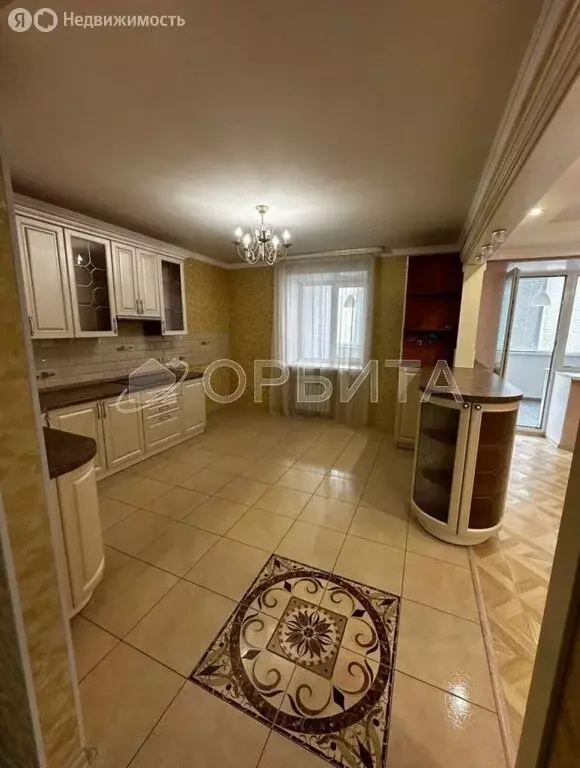 3-комнатная квартира: Тюмень, Депутатская улица, 80к1 (121.4 м) - Фото 2