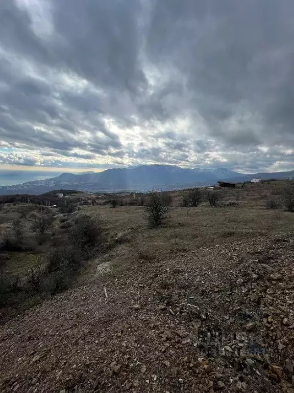 Участок в Крым, Алушта городской округ, с. Лучистое  (39.0 сот.) - Фото 1