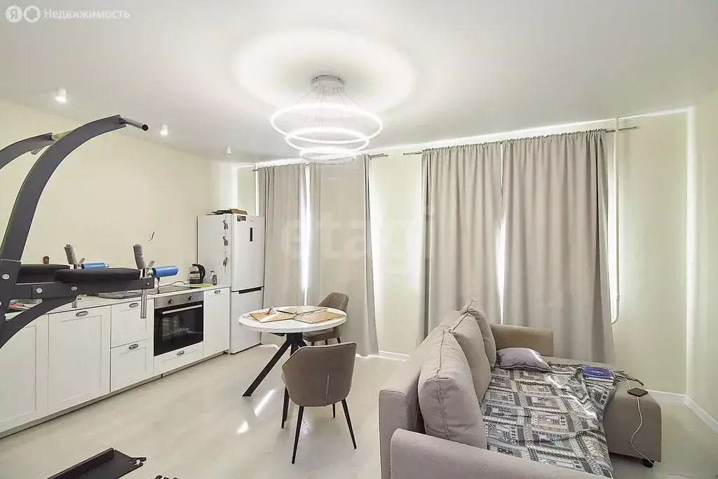 1-комнатная квартира: Тюмень, улица Мельникайте, 36к1 (53 м) - Фото 1