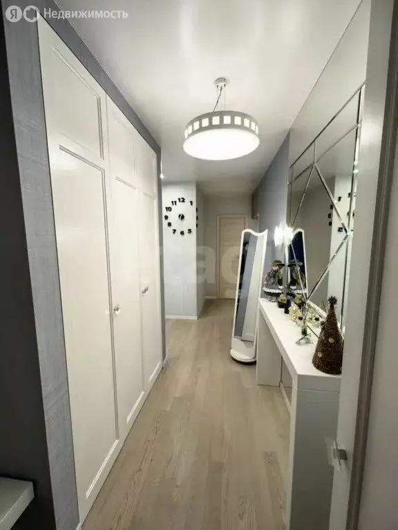 2-комнатная квартира: Калининград, улица Маршала Баграмяна, 14 (66 м) - Фото 1