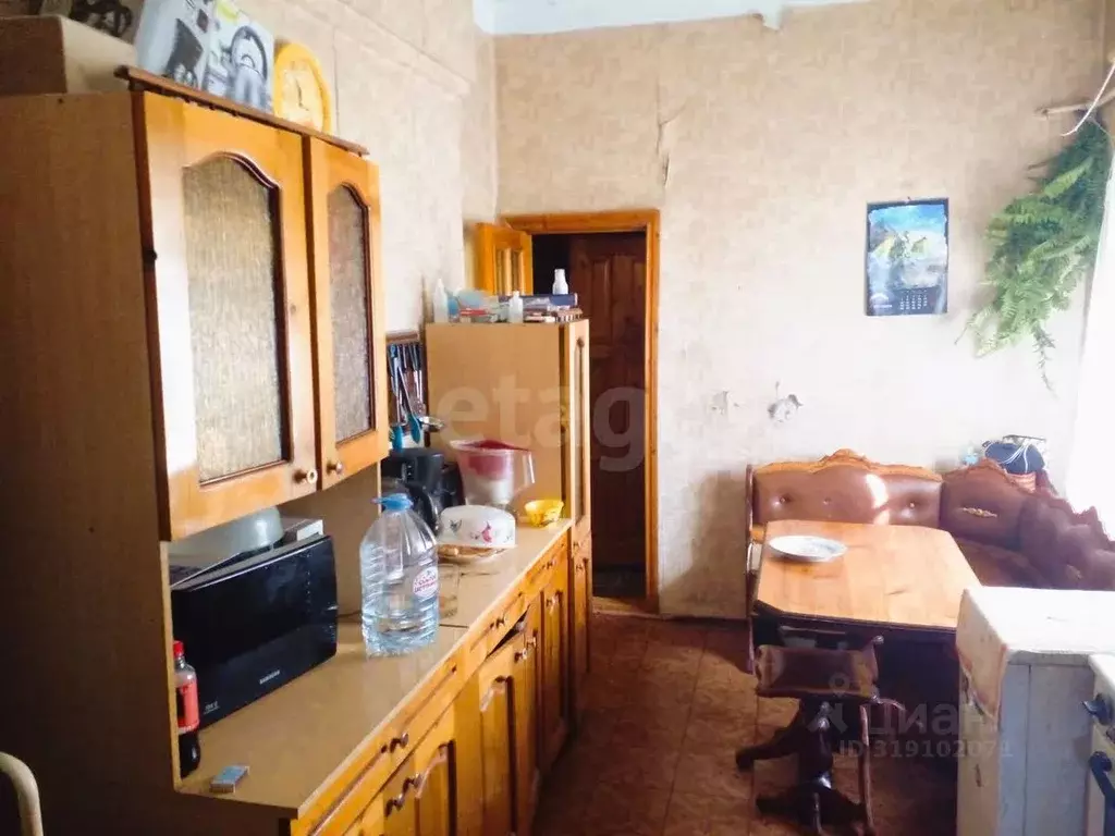 2-к кв. Крым, Симферополь ул. Желябова (49.5 м) - Фото 0
