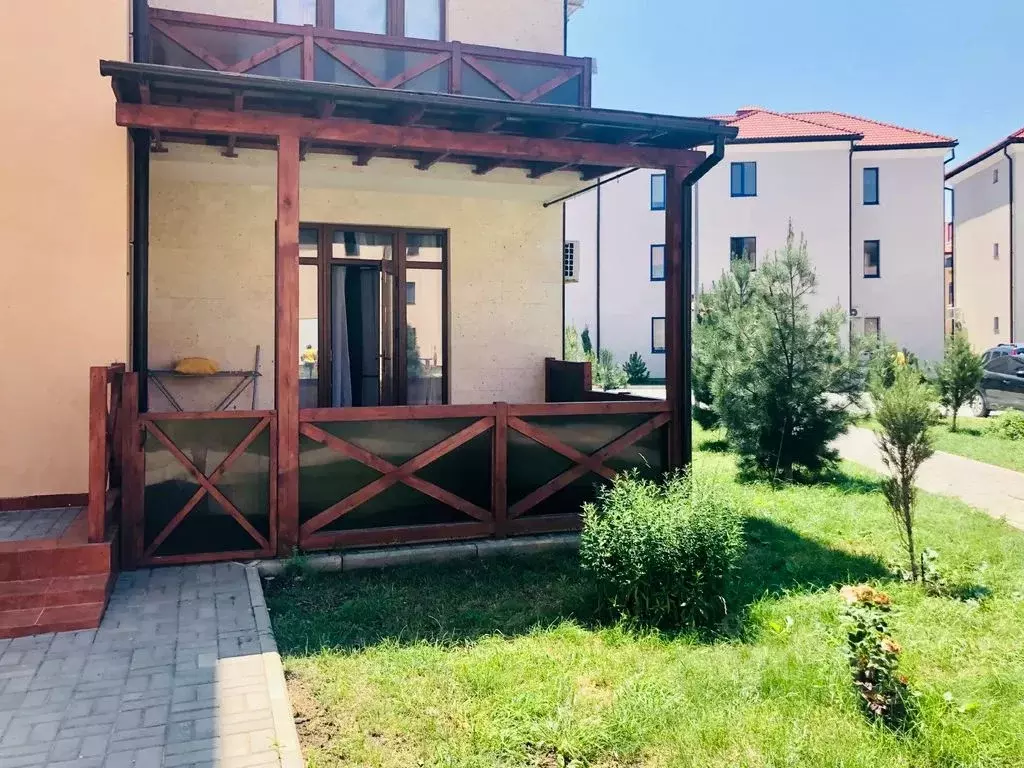 1-к кв. Крым, Черноморское пгт ул. Сигнальная, 2В (28.0 м) - Фото 0