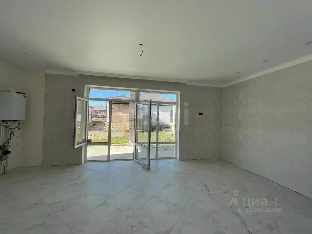 Дом в Ставропольский край, Михайловск Шпаковский район, ул. Александра ... - Фото 2