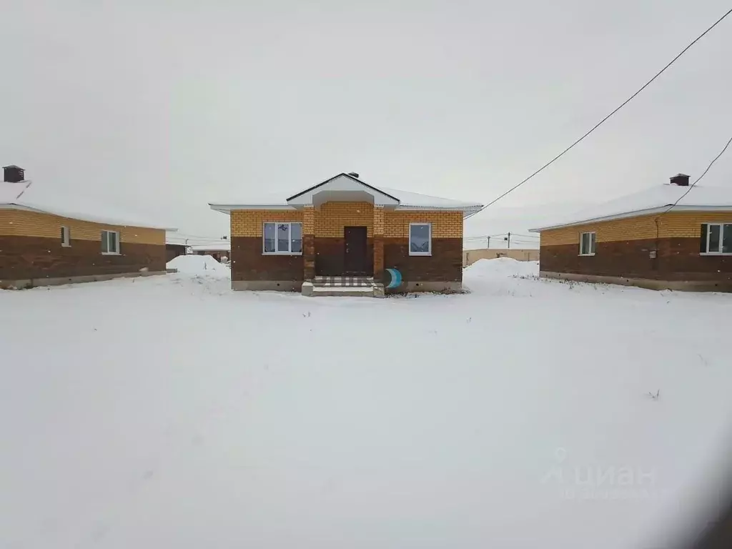 Коттедж в Башкортостан, Уфимский район, Дмитриевский сельсовет, д. ... - Фото 1