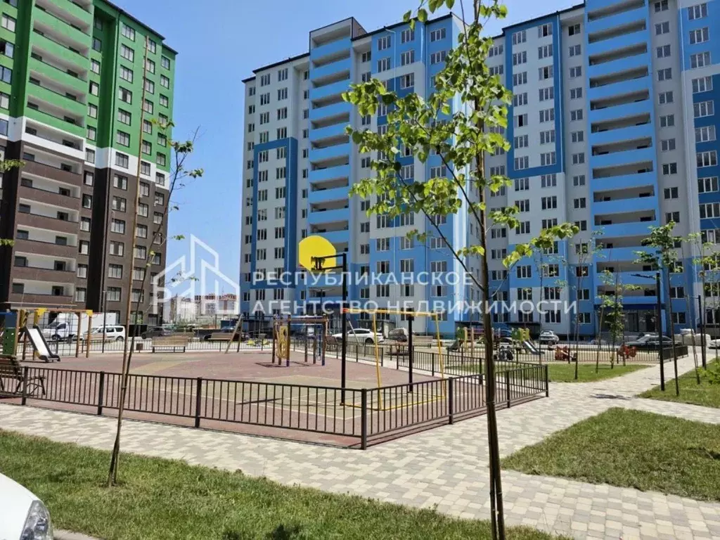 1-к кв. Дагестан, Каспийск ул. Михаила Ломоносова, 17В (57.0 м) - Фото 0